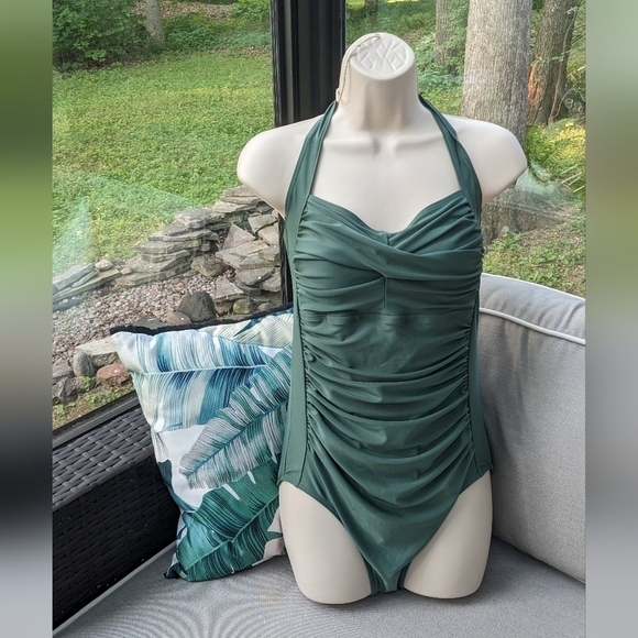 Smismivo Tummy Control Swimwear Halter One Piece + Cover Up Size M - Picture 5 of 7